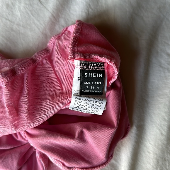 Off shoulder pink top - Picture 6 of 6